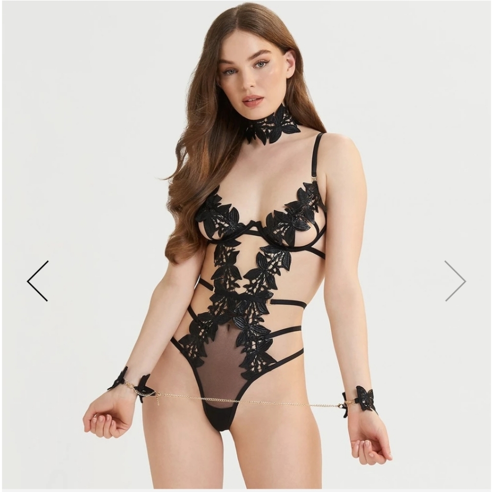 VS Bluebella Cromer Wired Body with Choker 30C